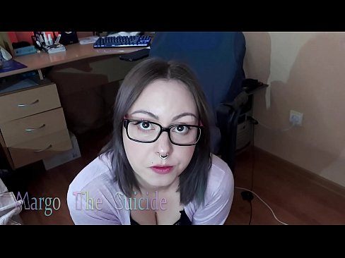 ❤️ Көз айнек тагынган сексуалдуу кыз Дилдону камерага терең соруп ☑ Шлюздер ky.passionateembracespotlight.ru ﹏